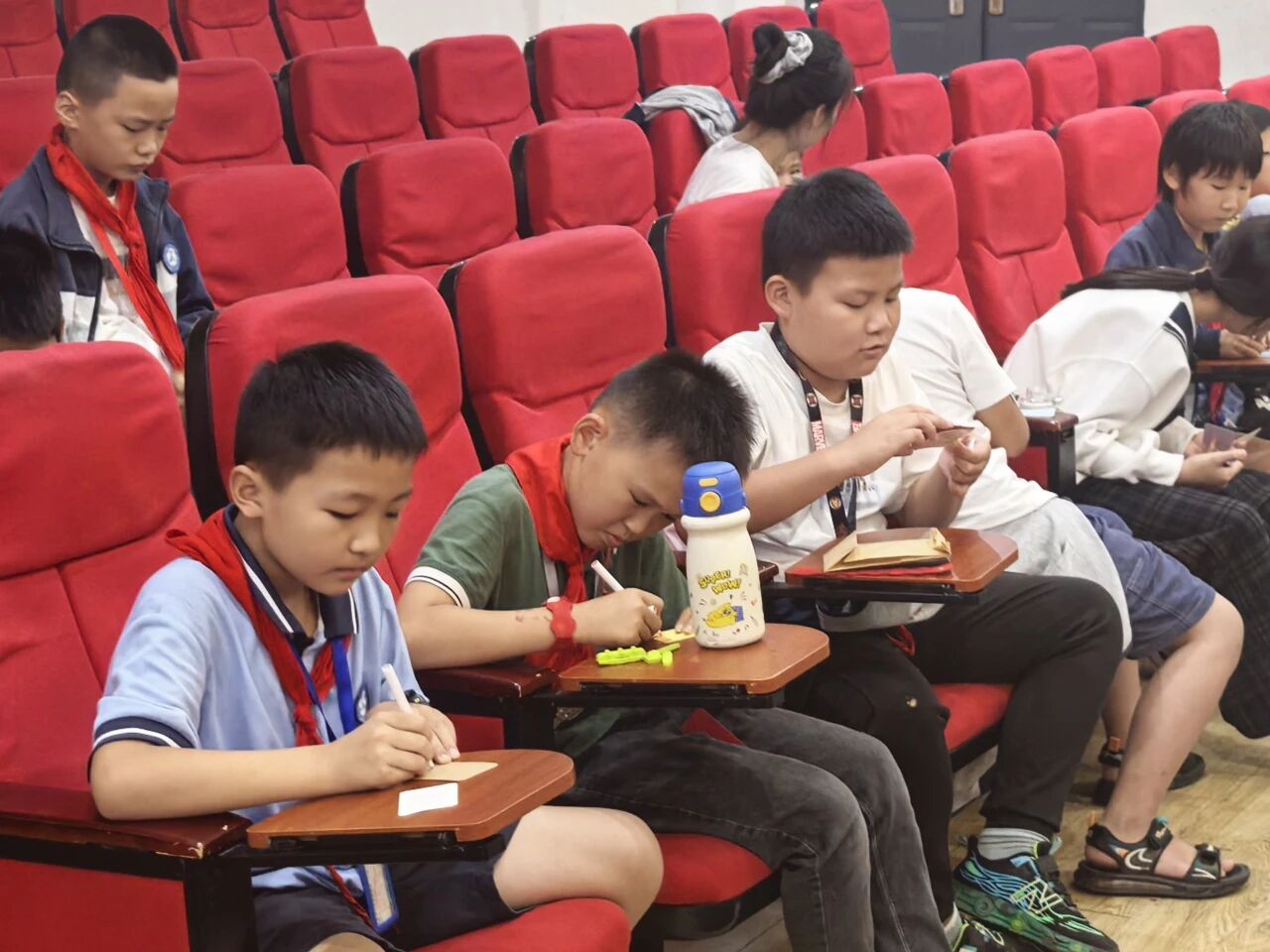 1762737729329253.jpg 微信图片_2025-11-10_090727_230.jpg